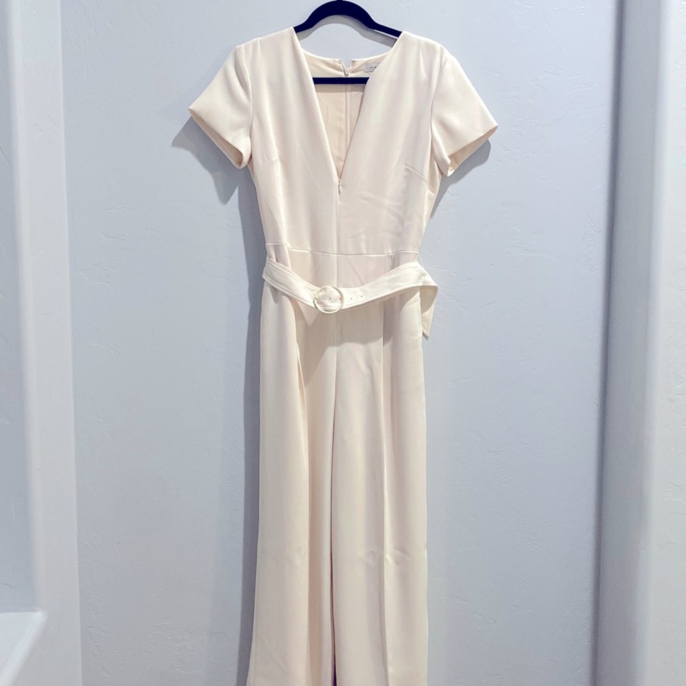 Beautiful Ivory pantsuit.